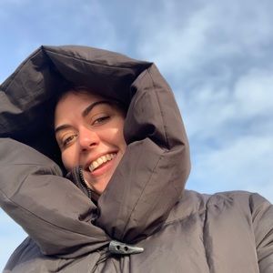 Meet your Posher, Sarina